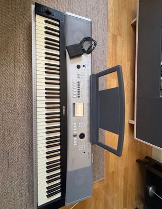 Yamaha DGX-520 Teclado Portátil