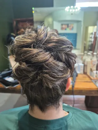 Servicio de peluqueria y estetica novias y eventos