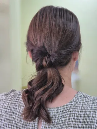 Servicio de peluqueria y estetica novias y eventos