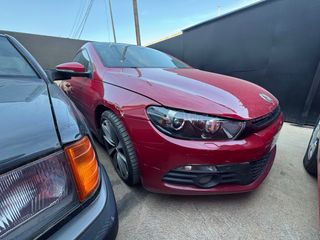 ACCIDENTADO VW Scirocco 2.0 TDi DSG 2009 220.000km