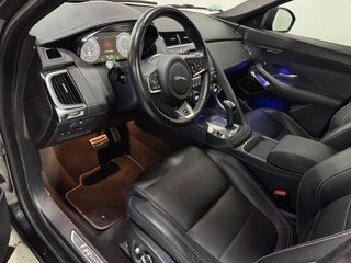 Jaguar E-Pace P300 HSE R-Dynamic