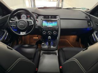 Jaguar E-Pace P300 HSE R-Dynamic