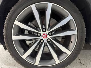 Jaguar E-Pace P300 HSE R-Dynamic