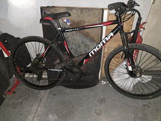 Bicicletas Moma y Strada Montaña