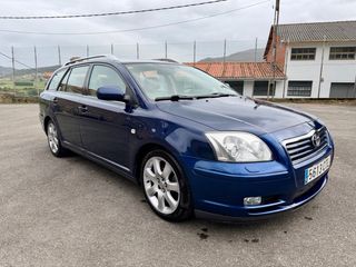 Toyota Avensis 2.0 executive