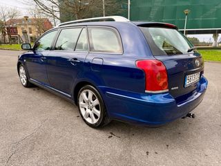 Toyota Avensis 2.0 executive