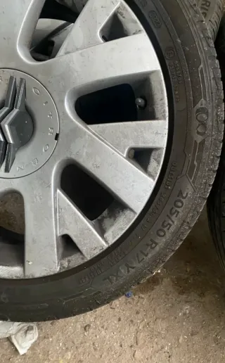 Llantas Citroen C4 17 205/45/17 con Neumáticos