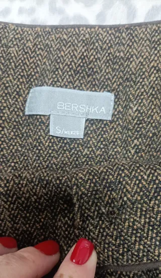 Falda de vestir marrón Talla 36- S. 3€!!