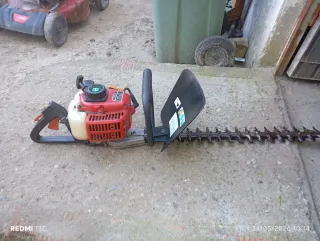 Cortasetos Kawasaki TF22