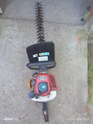 Cortasetos Kawasaki TF22