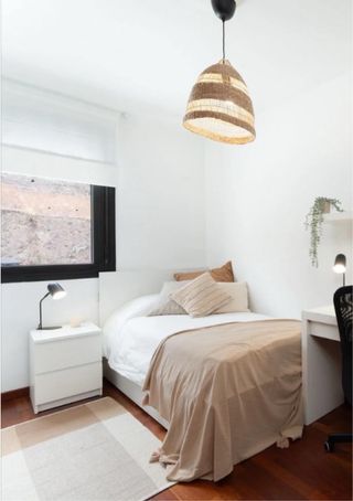 Cama Malm Ikea 90x200 y colchón