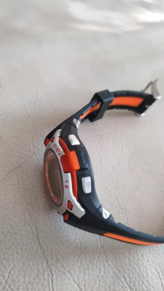 Reloj juvenil Tekday negro y naranja