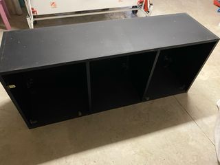 Mueble negro 3 puertas