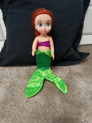 Muñeca Ariel La Sirenita Disney