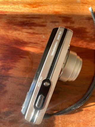 Cámara Digital Olympus FE 5000 Plata 10MP