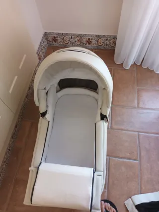 Carro de bebé fácil de manejar