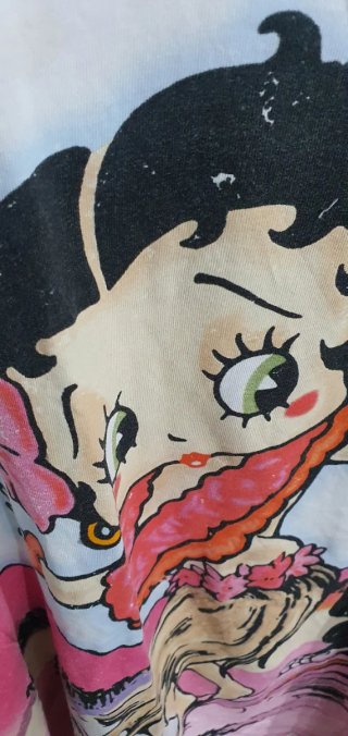 Camiseta Betty Boop Pull&Bear Talla XS