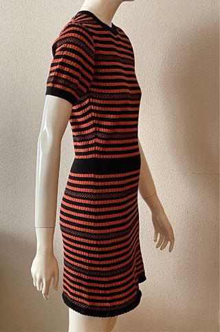 Vestido Zara punto rayas naranja y negro Talla M