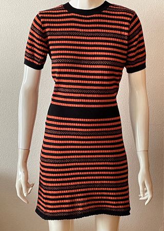 Vestido Zara punto rayas naranja y negro Talla M
