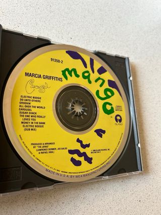 CD Marcia Griffiths Carousel 1990 R&B Soul