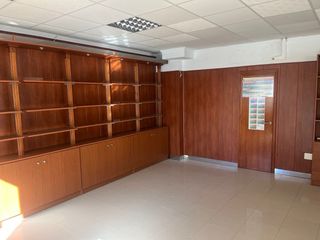 Alquiler de local comercial junto al pabellón