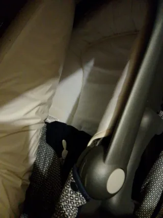 2 Sillas de coche para bebé