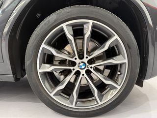 BMW X4 20i KIT M TECHO