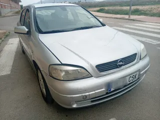 Opel Astra 2004
