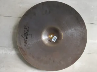 Zildjian Avedis Crash 18"