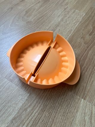 Molde Empanadillas Tupperware Naranja