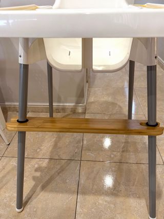 Trona IKEA para bebé