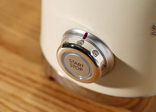 Espumador de leche Smeg Crema MFF11CREU