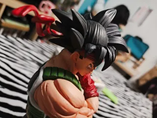 Figura Bardock Dragon Ball Z 24cm