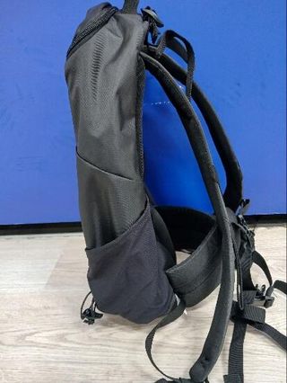 Mochila de montaña y trekking 20L Quechua MH100, Equipaje