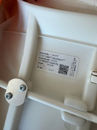 Hamaca y balancín Stokke naranja bebé