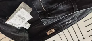 Pantalón vaquero negro Salsa