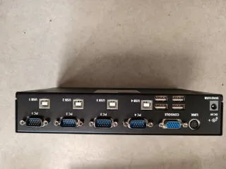 StarTech.com KVM Switch Profesional 4 Puertos USB