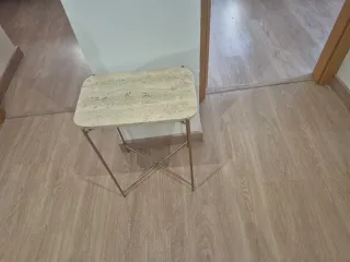 Tavolo ausiliario in pietra e metallo dorato