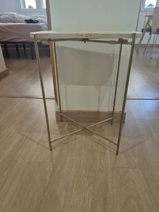 Tavolo ausiliario in pietra e metallo dorato