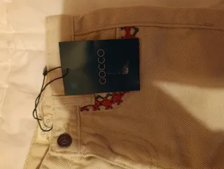 Pantalón vaquero niña bordado gocco