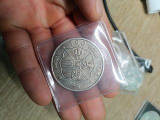 4 MOnedas de plta ( duro , paco y 2 de 2000 pst)