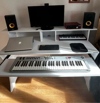 Escritorio Estudio Grabación Glorius