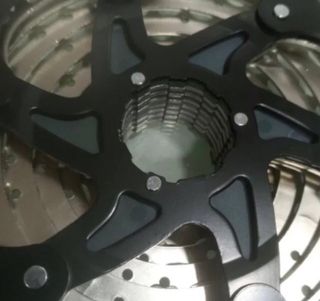 Cassette 11v 11-42 + Cadena 11v HG701