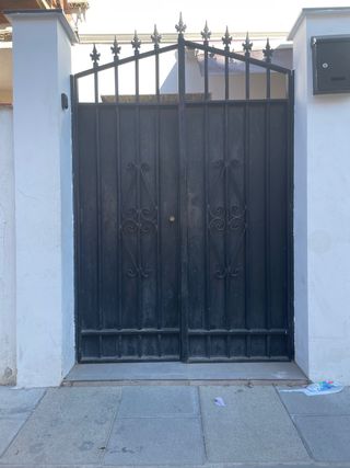 Puerta de cancela de hierro forjado 130 ancho 190