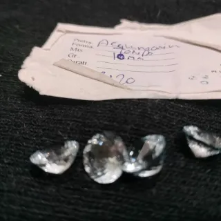 92 pietre di acquamarina