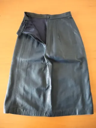 Gonna ecopelle nera taglia XS