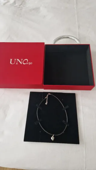 Collar Uno de 50 Corazón Azul Plata