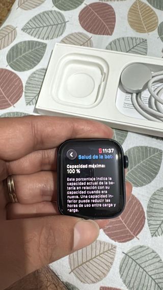 Apple Watch SE 44mm Space Gray GPS