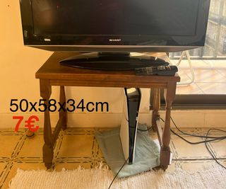 Mesita auxiliar madera / mueble de tele