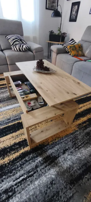 Mesa de centro elevable de madera